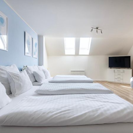 Emerald Apartments Boutique Residence Prague Exterior photo